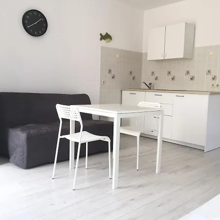 Апартаменты Labirint King Медулин