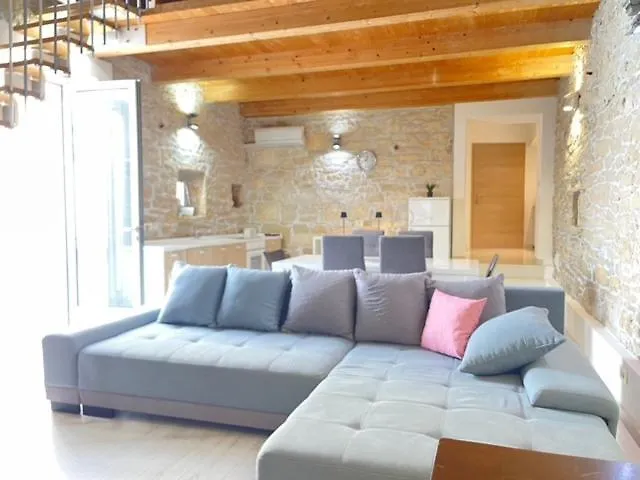 Labirint King 아파트 *