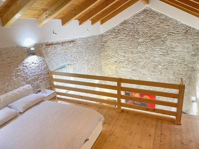 Labirint King 아파트