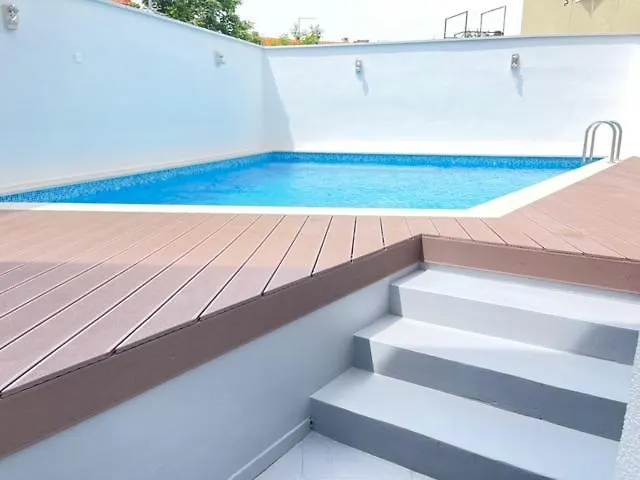 아파트 Labirint King